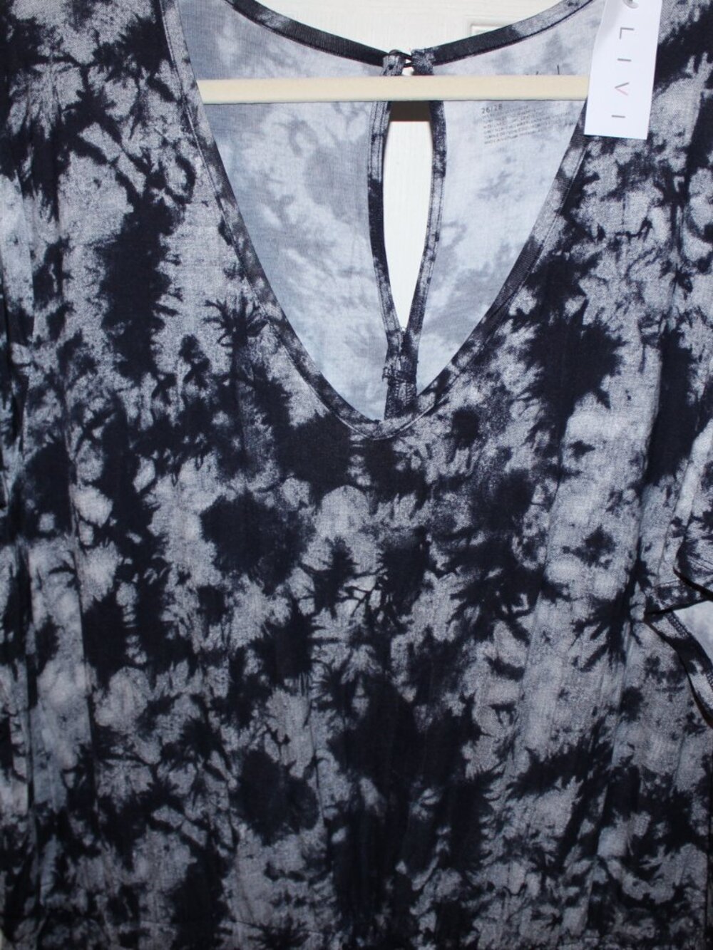 NWT Lane Bryant LIVI Blue Tie-Dye Jumpsuit size 26/28 SUPER FUN! CUTE!! - Picture 3 of 13